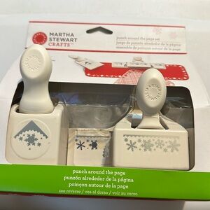 Martha Stewart Punch Around the Page- snowflake